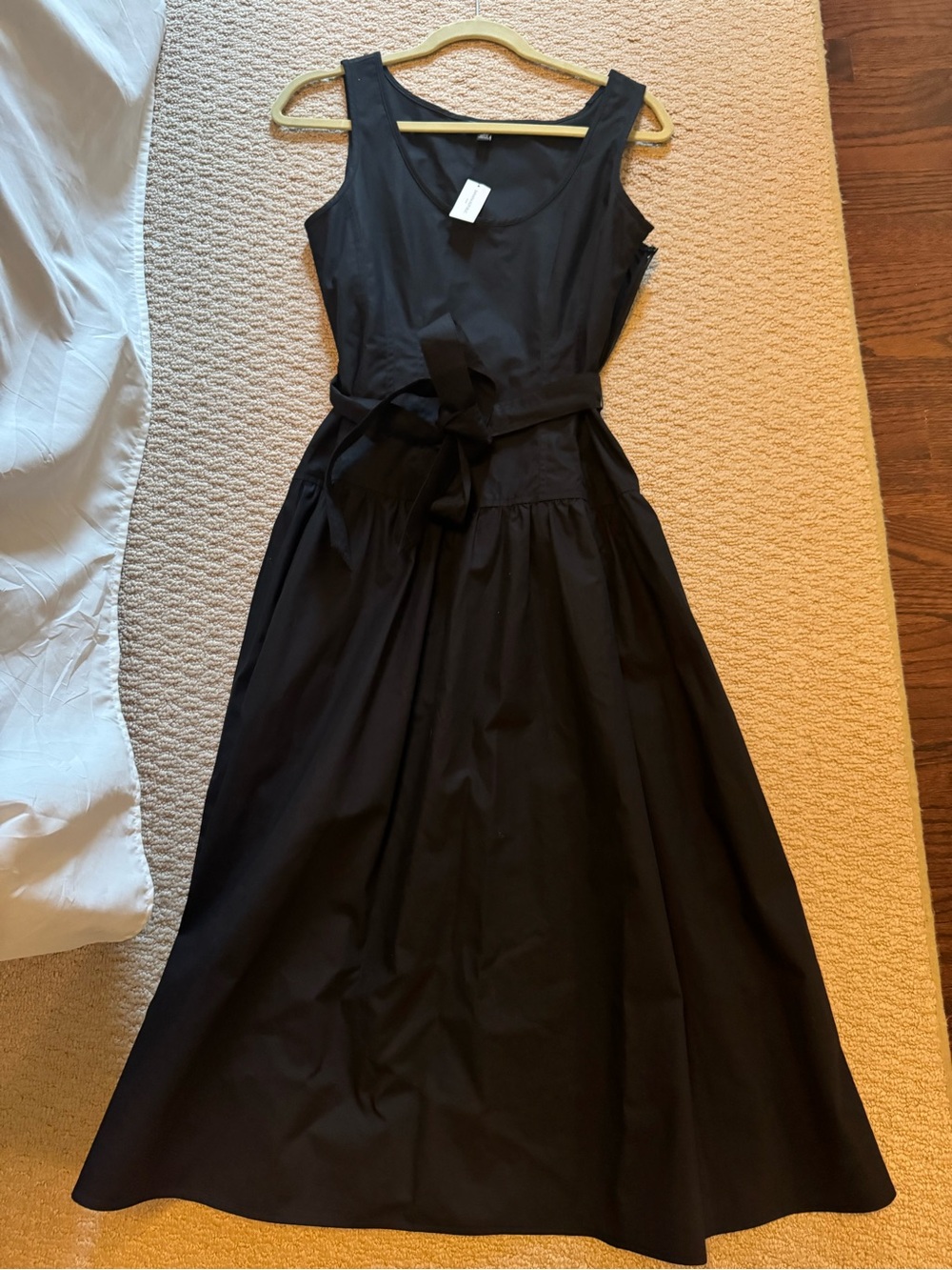 Banana Republic Black Sleeveless Tie-Waist Midi Dress